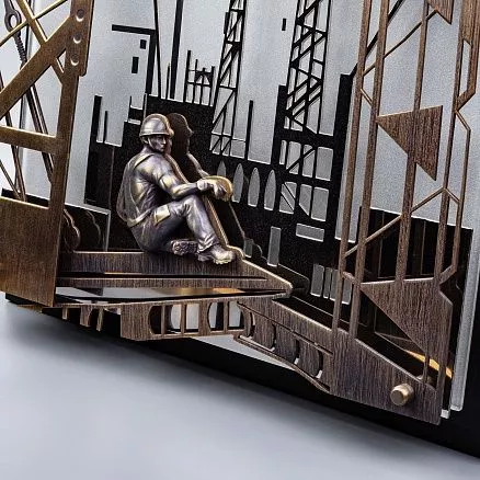 Подарочная плакетка «Строителю» МП-41475