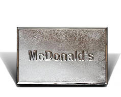 Металлическая вывеска «McDonalds»